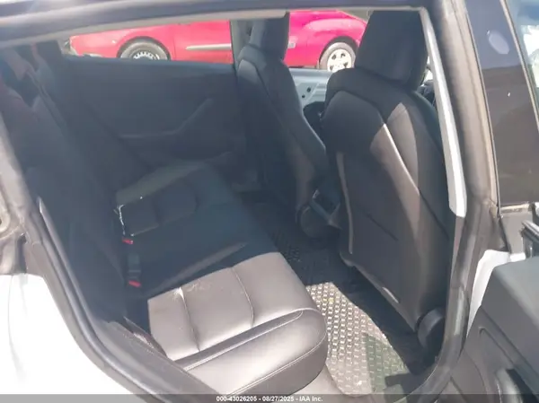 5YJ3E1EA1KF449472 2019 TESLA MODEL 3 - Image 8
