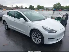 5YJ3E1EA1KF466532 2019 TESLA MODEL 3