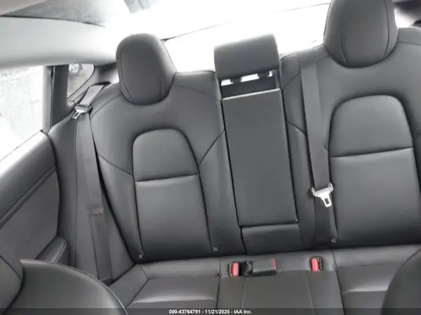 5YJ3E1EA1KF466532 2019 TESLA MODEL 3 - Image 8