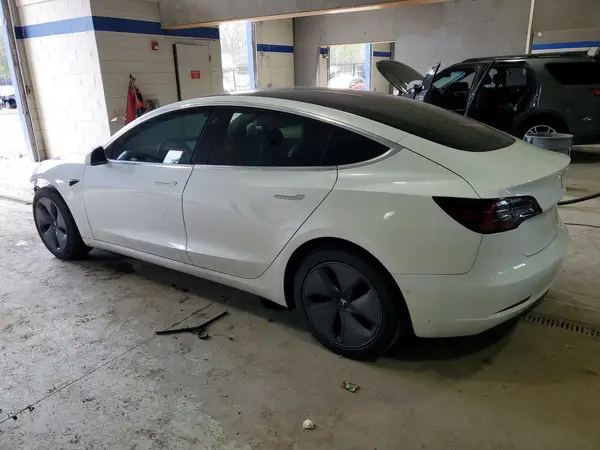 5YJ3E1EA1KF482567 2019 TESLA MODEL 3 - Image 2