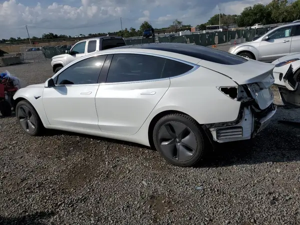 5YJ3E1EA1KF483007 2019 TESLA MODEL 3 - Image 2