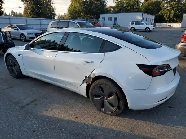 5YJ3E1EA1KF483699 2019 TESLA MODEL 3 - Image 2