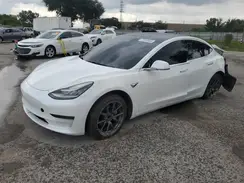5YJ3E1EA1KF483704 2019 TESLA MODEL 3