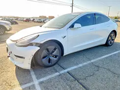 5YJ3E1EA1KF483721 2019 TESLA MODEL 3