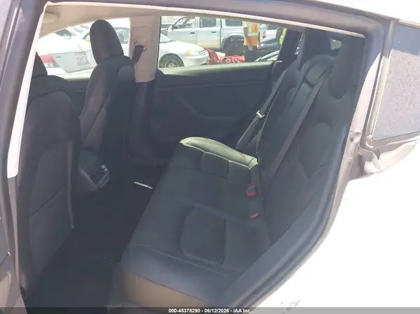 5YJ3E1EA1KF483816 2019 TESLA MODEL 3 - Image 8