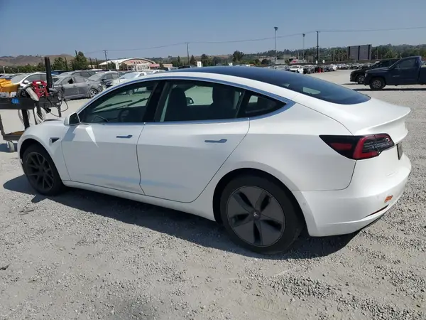 5YJ3E1EA1KF485517 2019 TESLA MODEL 3 - Image 2