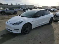 5YJ3E1EA1KF485677 2019 TESLA MODEL 3