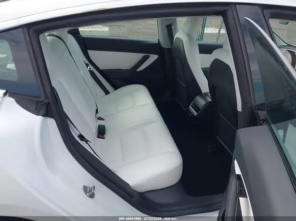 5YJ3E1EA1KF486618 2019 TESLA MODEL 3 - Image 8
