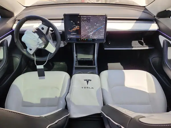 5YJ3E1EA1KF509296 2019 TESLA MODEL 3 - Image 8