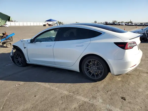 5YJ3E1EA1KF509539 2019 TESLA MODEL 3 - Image 2
