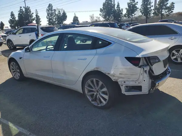 5YJ3E1EA1LF476690 2020 TESLA MODEL 3 - Image 2