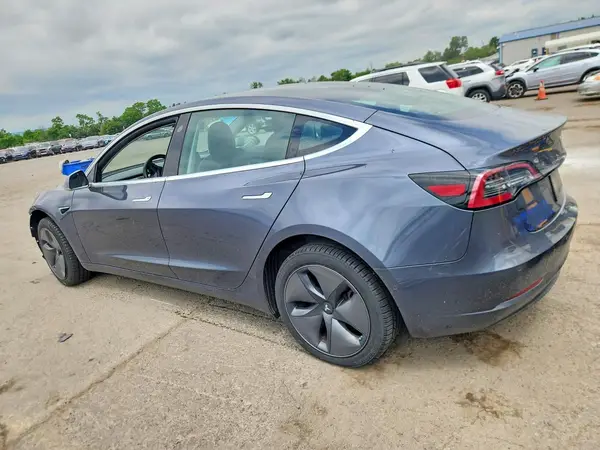 5YJ3E1EA1LF495921 2020 TESLA MODEL 3 - Image 2