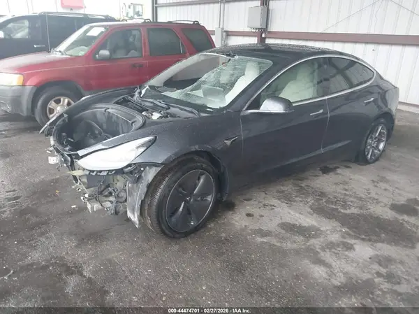 5YJ3E1EA1LF519649 2020 TESLA MODEL 3 - Image 2
