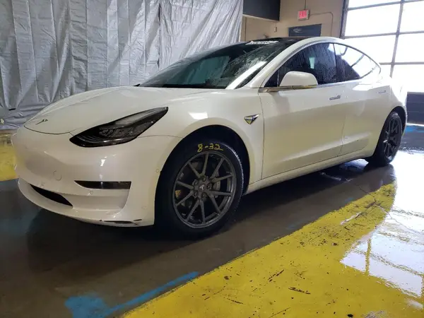5YJ3E1EA1LF590706 2020 TESLA MODEL 3 - Image 1