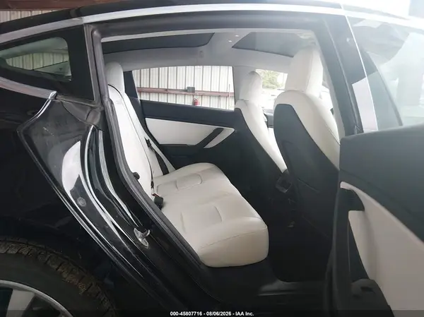 5YJ3E1EA1LF606810 2020 TESLA MODEL 3 - Image 8