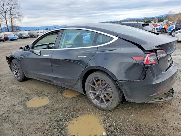 5YJ3E1EA1LF611330 2020 TESLA MODEL 3 - Image 2
