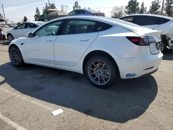 5YJ3E1EA1LF612686 2020 TESLA MODEL 3 - Image 2