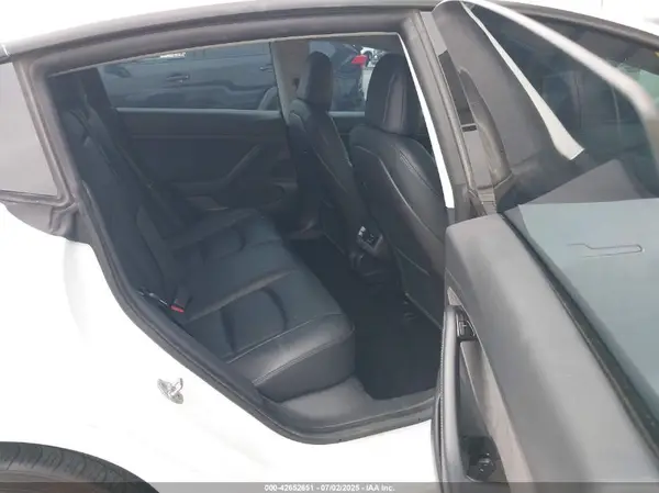 5YJ3E1EA1LF613384 2020 TESLA MODEL 3 - Image 8