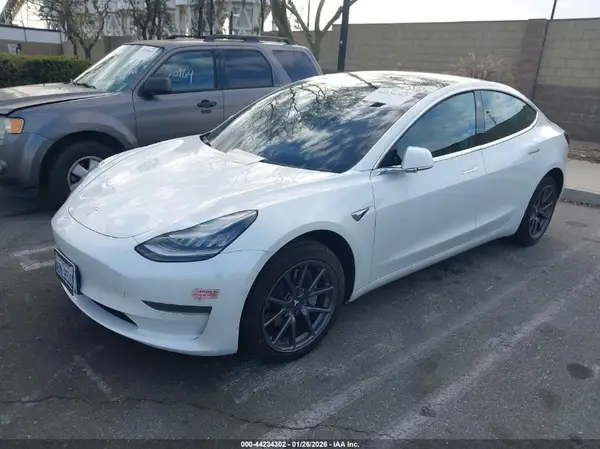 5YJ3E1EA1LF613787 2020 TESLA MODEL 3 - Image 2