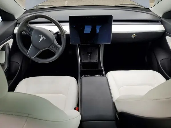5YJ3E1EA1LF614941 2020 TESLA MODEL 3 - Image 8