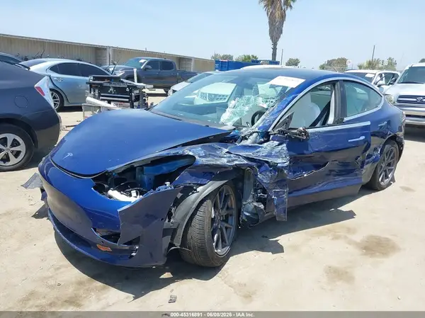 5YJ3E1EA1LF615149 2020 TESLA MODEL 3 - Image 2