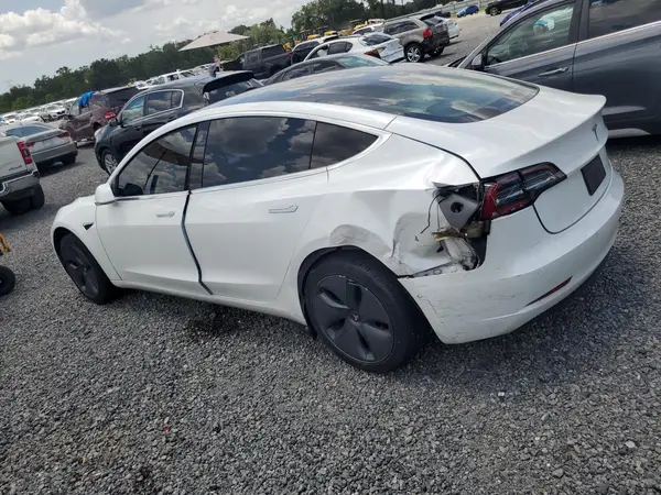 5YJ3E1EA1LF615586 2020 TESLA MODEL 3 - Image 2