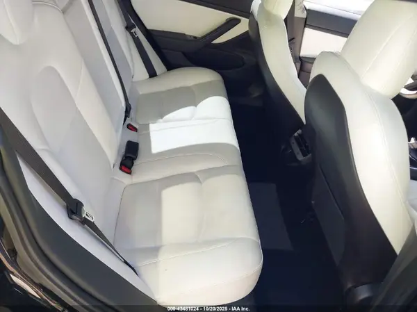 5YJ3E1EA1LF615748 2020 TESLA MODEL 3 - Image 8