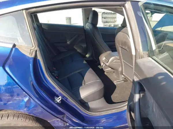 5YJ3E1EA1LF631111 2020 TESLA MODEL 3 - Image 8