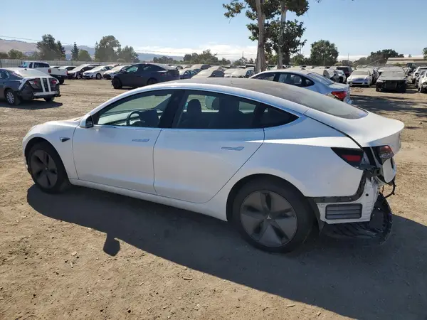 5YJ3E1EA1LF631285 2020 TESLA MODEL 3 - Image 2