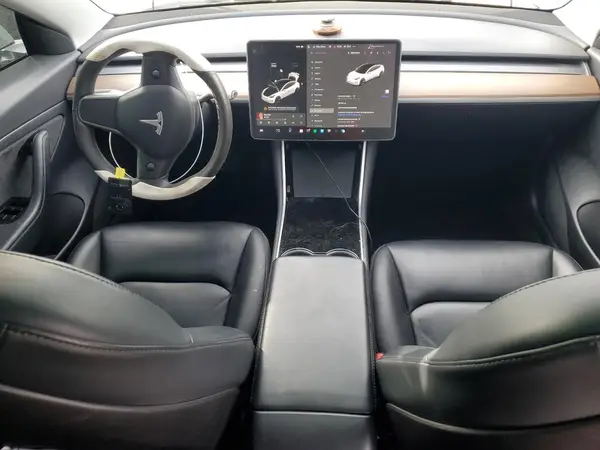 5YJ3E1EA1LF631299 2020 TESLA MODEL 3 - Image 8
