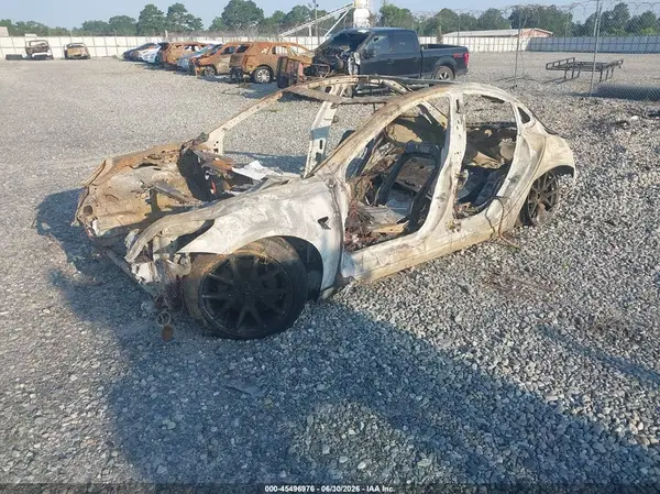 5YJ3E1EA1LF645381 2020 TESLA MODEL 3 - Image 2