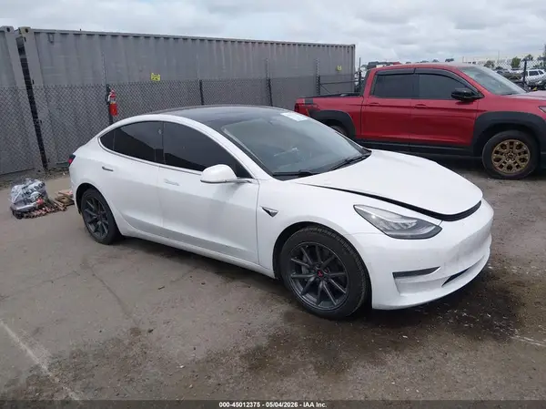 5YJ3E1EA1LF660012 2020 TESLA MODEL 3 - Image 1