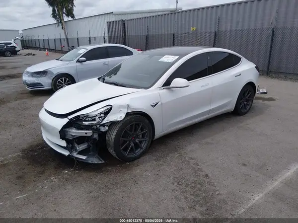 5YJ3E1EA1LF660012 2020 TESLA MODEL 3 - Image 2