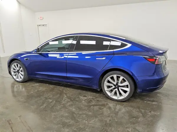 5YJ3E1EA1LF661368 2020 TESLA MODEL 3 - Image 2