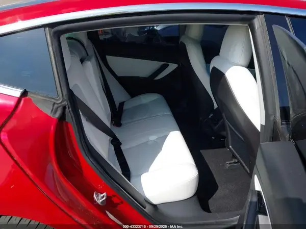 5YJ3E1EA1LF717969 2020 TESLA MODEL 3 - Image 8
