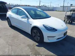 5YJ3E1EA1LF720886 2020 TESLA MODEL 3