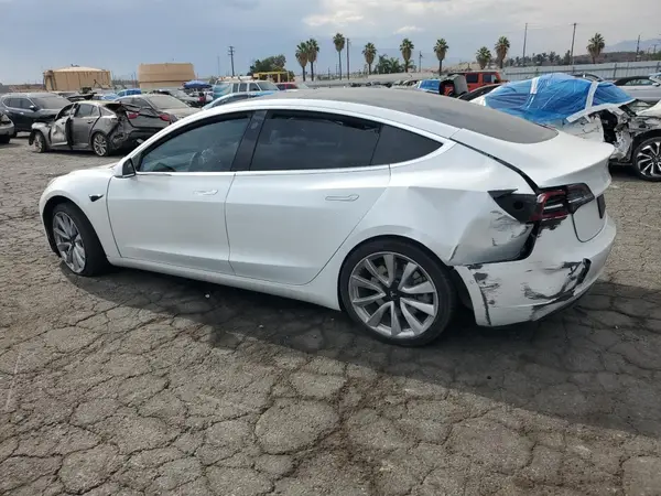 5YJ3E1EA1LF738028 2020 TESLA MODEL 3 - Image 2
