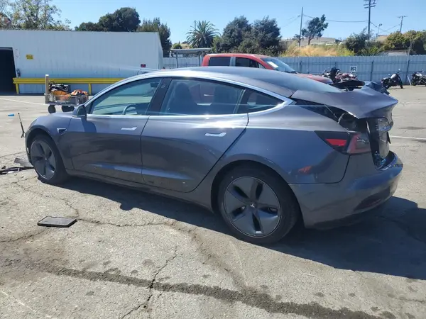5YJ3E1EA1LF739356 2020 TESLA MODEL 3 - Image 2