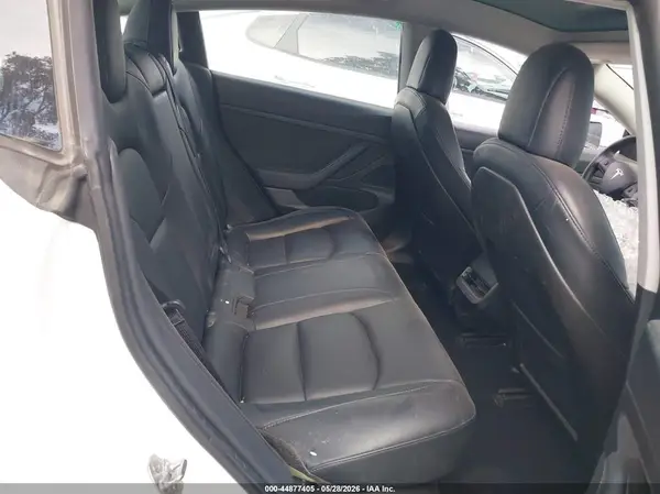 5YJ3E1EA1LF740295 2020 TESLA MODEL 3 - Image 8