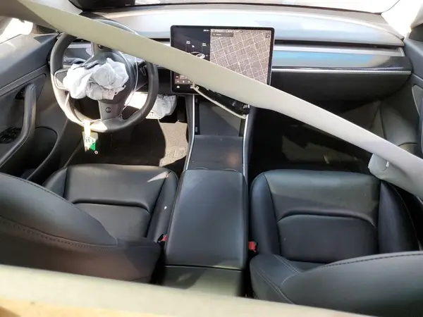 5YJ3E1EA1LF740300 2020 TESLA MODEL 3 - Image 8