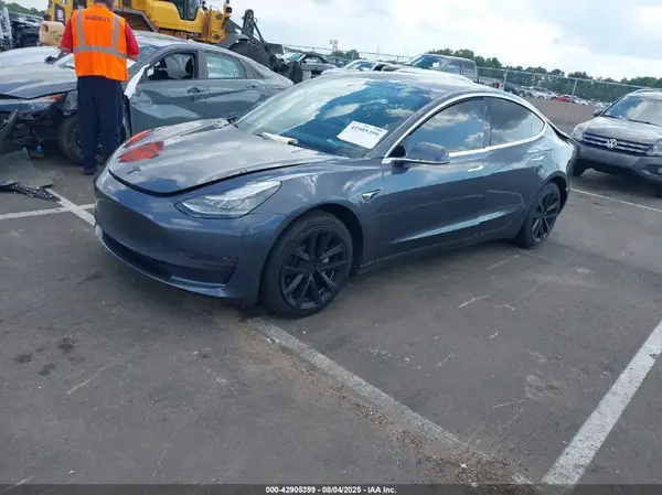 5YJ3E1EA1LF783518 2020 TESLA MODEL 3 - Image 2