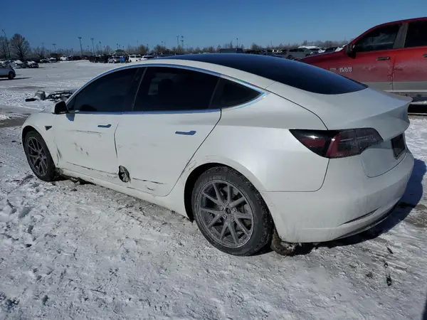 5YJ3E1EA1LF784331 2020 TESLA MODEL 3 - Image 2