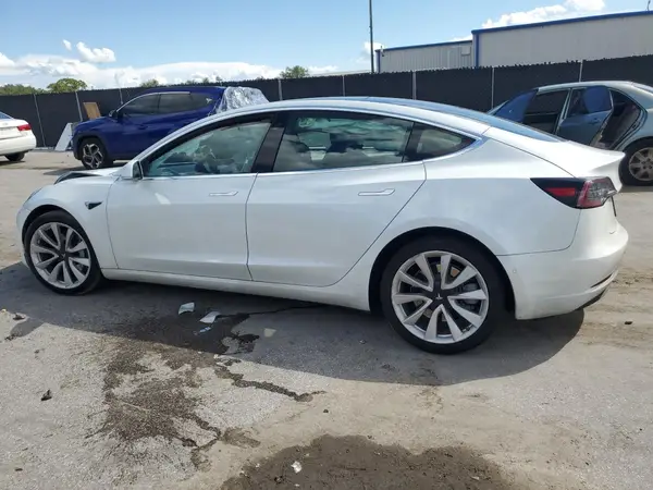 5YJ3E1EA1LF797564 2020 TESLA MODEL 3 - Image 2