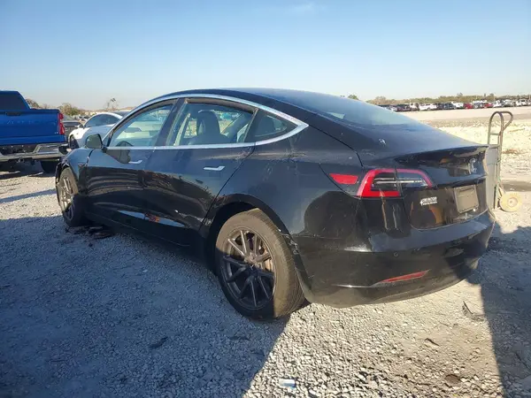 5YJ3E1EA1LF798861 2020 TESLA MODEL 3 - Image 2