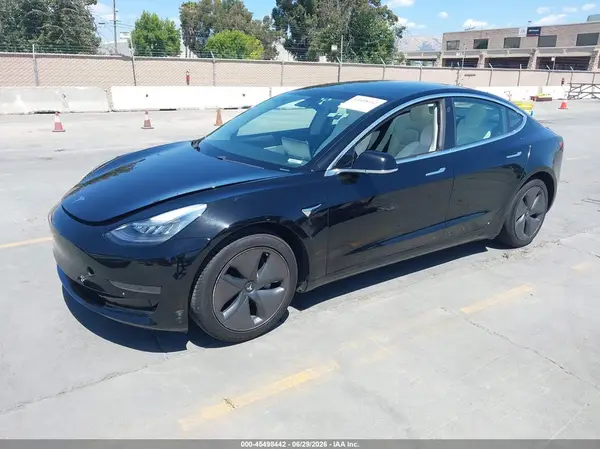 5YJ3E1EA1LF804769 2020 TESLA MODEL 3 - Image 2