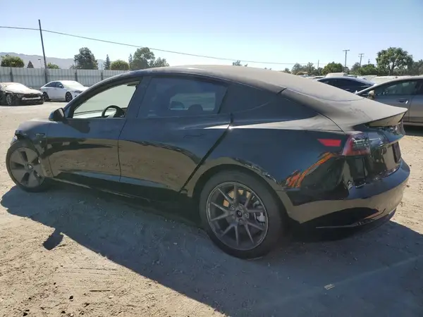 5YJ3E1EA1MF001946 2021 TESLA MODEL 3 - Image 2