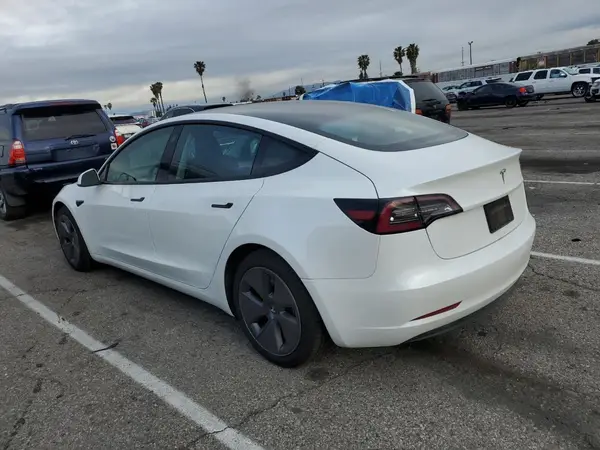 5YJ3E1EA1MF006435 2021 TESLA MODEL 3 - Image 2