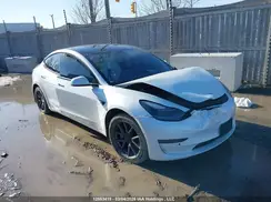 5YJ3E1EA1MF018441 2021 TESLA MODEL 3