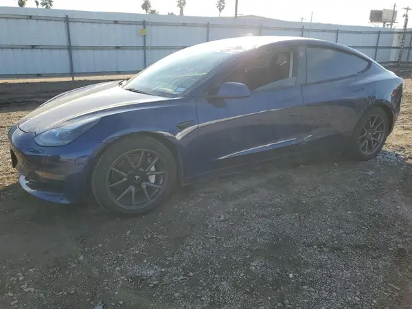 5YJ3E1EA1MF023106 2021 TESLA MODEL 3 - Image 1