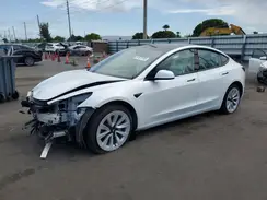 5YJ3E1EA1MF032405 2021 TESLA MODEL 3